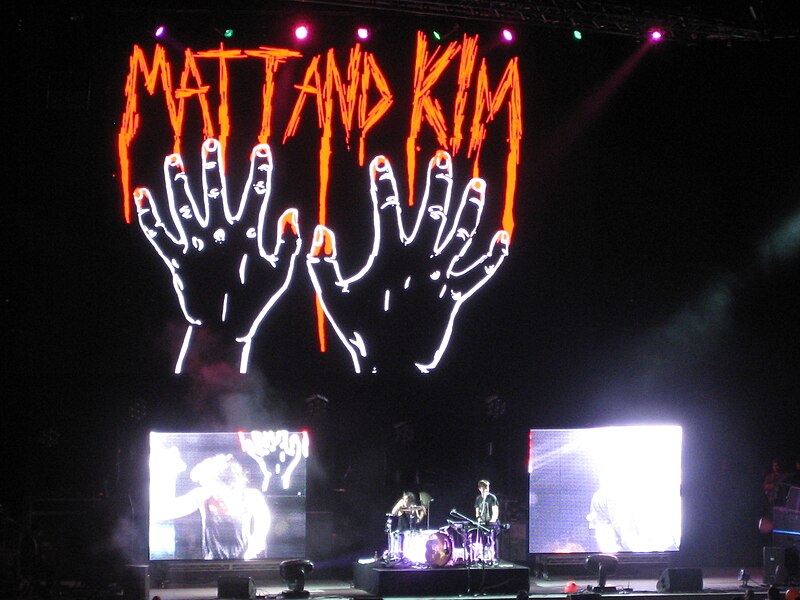 File:Matt & Kim 2011-10-06 09.JPG