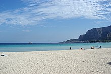 La spiaggia di Mondello