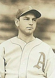 <span class="mw-page-title-main">Buddy Hancken</span> American baseball player (1914-2007)