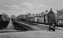 Postcard view of Mosspark Avenue