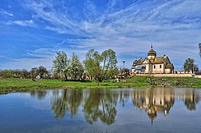 Iglesia Nakonechne Pershe pano.jpg