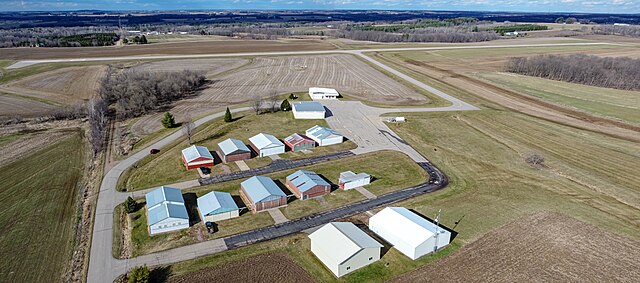 Neillsville airport