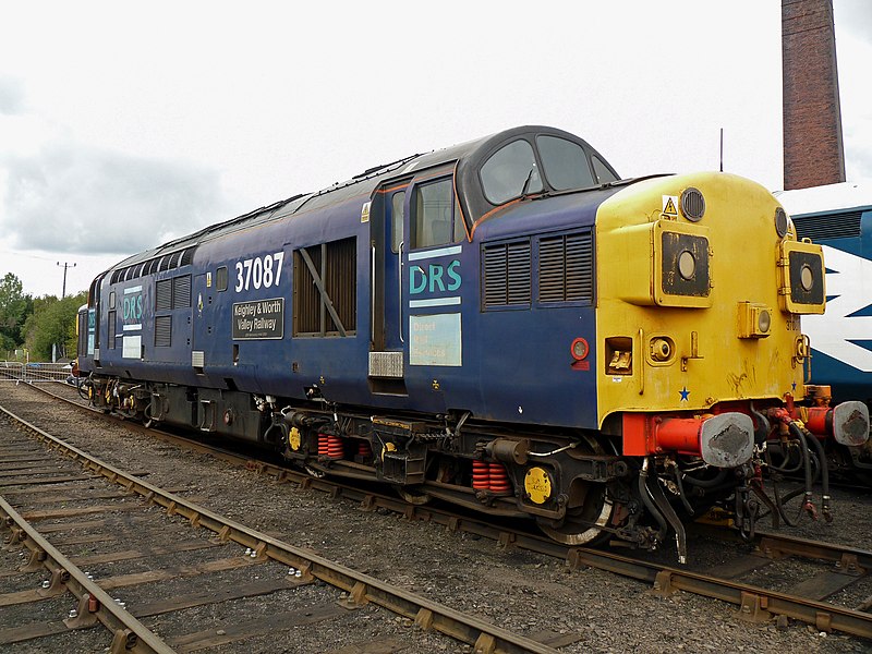 File:No.37087 Keighley & Worth Valley Railway (Class 37) (6163769935).jpg