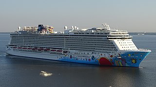 <i>Norwegian Breakaway</i>