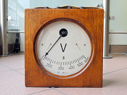 Old Volt Meter pic3.JPG