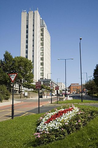 <span class="mw-page-title-main">Oldham Civic Centre</span> Municipal building in Oldham, Greater Manchester, England