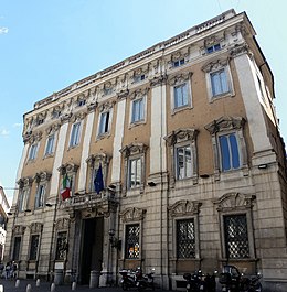 Palazzo Cenci-Bolognetti.jpg