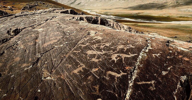 File:Petroglyphic Complexes of the Altai, Mongolia.jpg