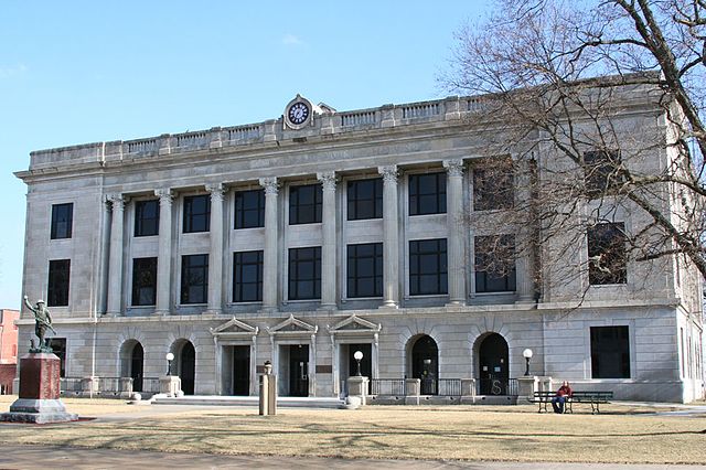 The Pettis County Courthouse in Sedalia