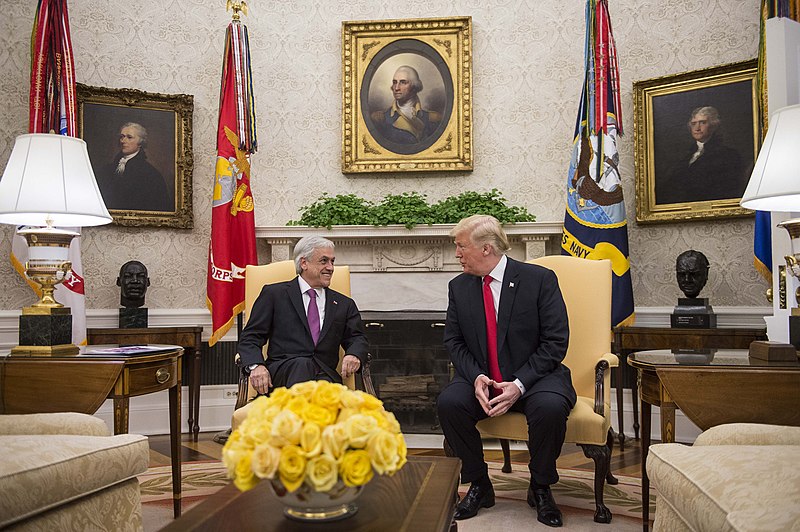 File:Presidente Piñera sostiene reunión con Presidente Trump (3).jpg