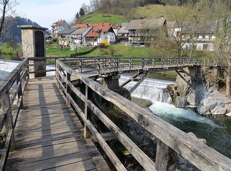 File:Pustal Slovenia - bridge.jpg