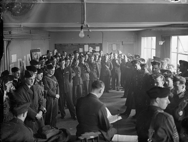 149 Squadron aircrew before being briefed for a raid at RAF Mildenhall