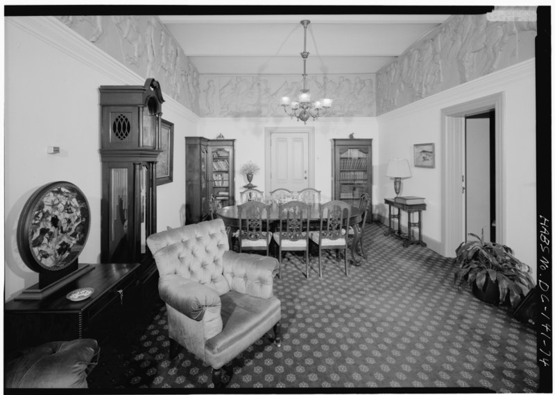 File:ROOM 209 (UNDERSECRETARY'S OFFICE), EAST WING, SECOND FLOOR, LOOKING SOUTH - Smithsonian Institution Building, 1000 Jefferson Drive, between Ninth and Twelfth Streets, Southwest, HABS DC,WASH,520B-74.tif