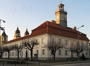 Ратусз Мłава СтариРинек.јпг