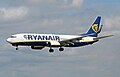Ryanair EI-DAW B737-800 EMA (40930161602).jpg