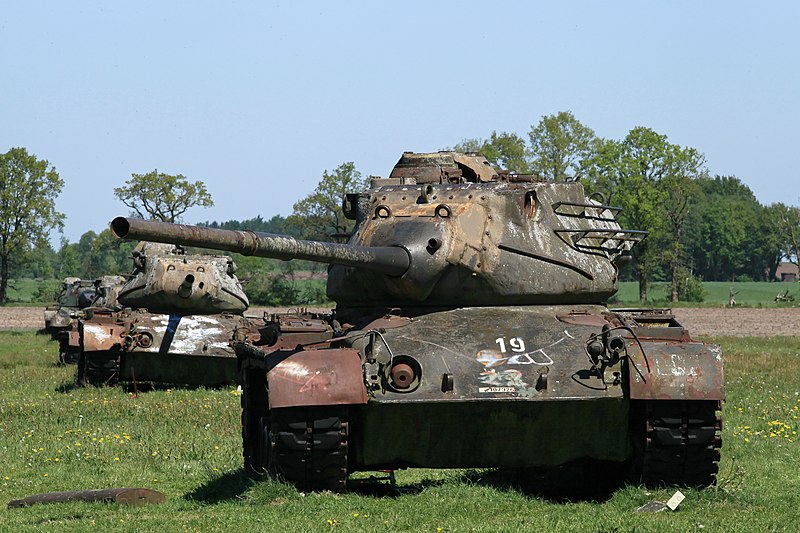 File:Sögel - Panzerfriedhof - M47 25 ies.jpg