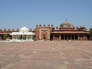 Fatehpur Sikri: Arkitektura, Demografia, Administrimi