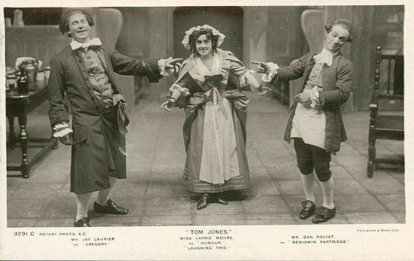 Jay Laurier (left) Carrie Moore and Dan Rolyat in Tom Jones (1907)