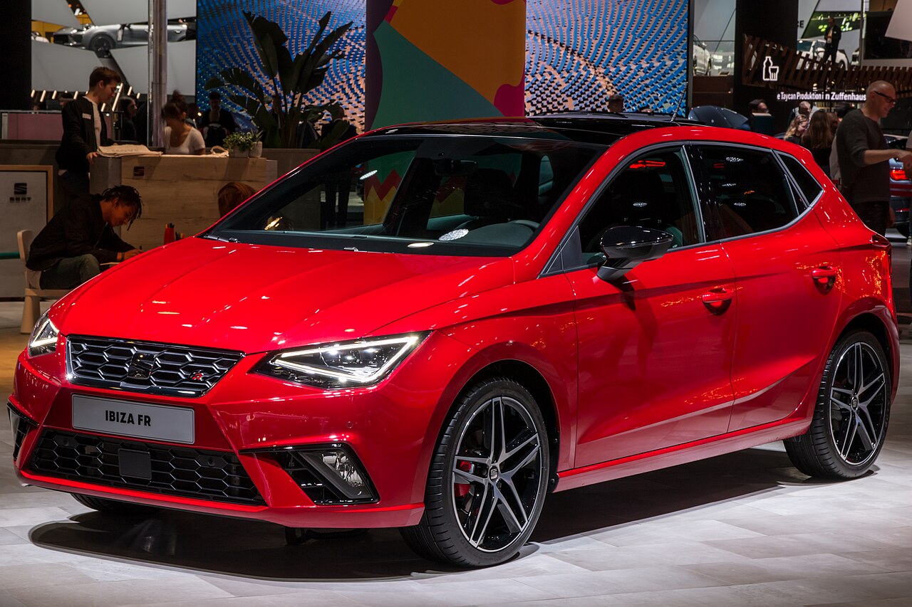 File:Seat Ibiza FR IAA 2019 JM 1120.jpg - Wikimedia Commons