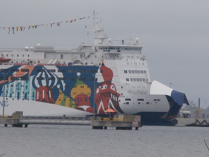 File:Ship with two names moored at quay 15 in Port of Tallinn 3 April 2017.jpg