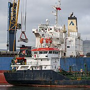 Ships, Belfast - geograph.org.uk - 6385937.jpg