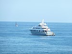 Ships in Antibes-002.jpg