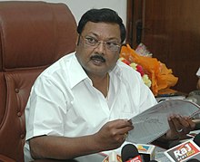 Съюзният министър на химикалите и торовете, Шри М.К. Alagiri информира медиите за „100 дневен ред“ на министерството в Ню Делхи на 26 юни 2009 г.jpg
