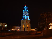 Torre del Reloj de Iquique de noche - panoramio.jpg