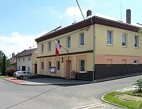 Troubky-Zdislavice, Troubky, municipal office.jpg