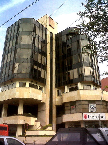 File:UNIVERSIDAD DEL TOLIMA.jpg