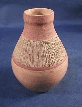 Terracotta vase. Crown Lynn, 1950s