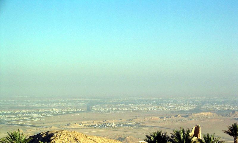 صورة:View over Al Ain.jpg