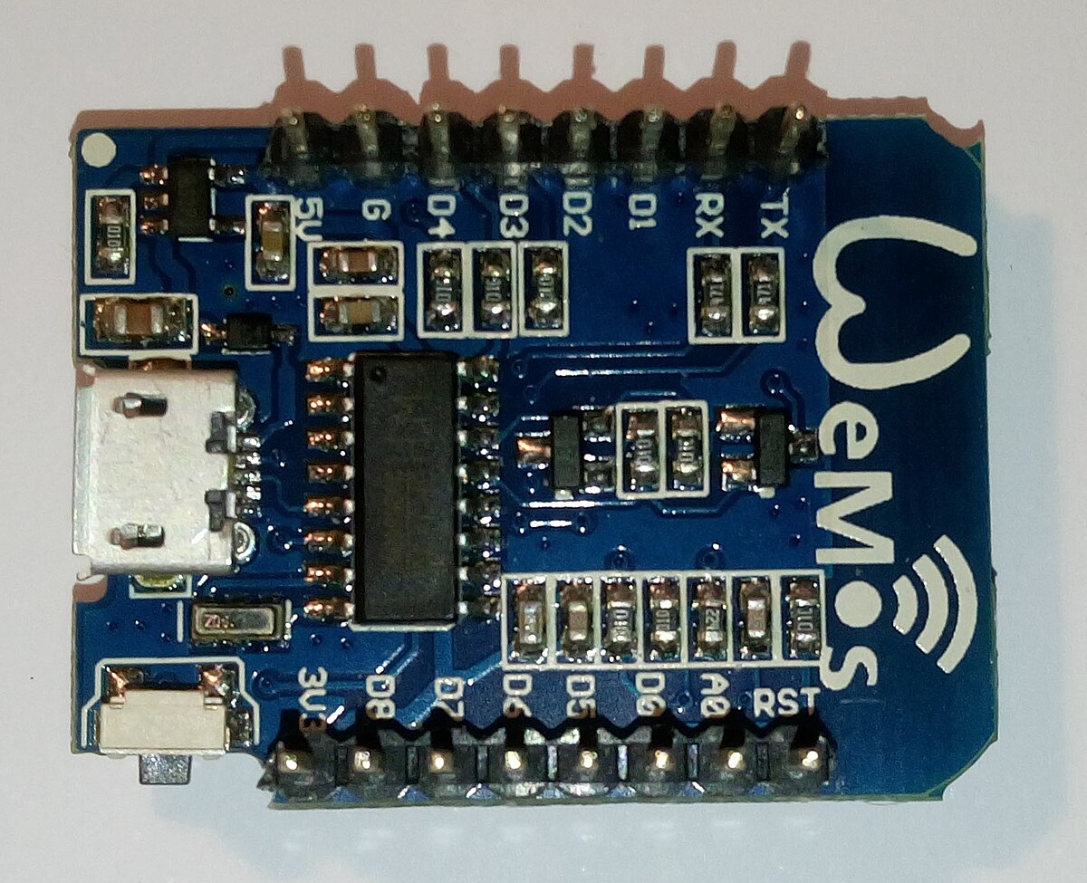 File:Wemos D1 mini pro.png - Wikimedia Commons