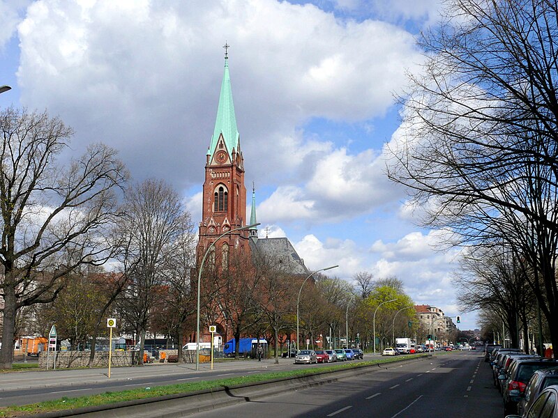 File:Wedding Schulstraße.jpg