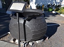 Try pot or Blubber Pot seen in Simon's Town in South Africa Whaling Trypot (Blubber Pot), Simon's Town SA.jpg