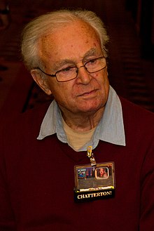 William Russell, Gallifrey One, 2012, 2 (cropped).jpg
