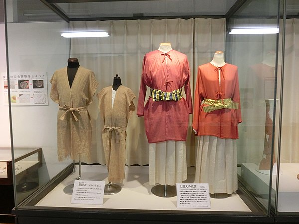 Reconstructed Yayoi clothing