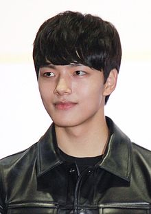 Yeo Jin-goo in Busan, 4 October 2015.jpg