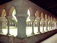 Moissac Abbey 135 Moissac cloitre.jpg