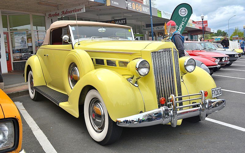 File:1936 Packard Convertible (37554274421).jpg