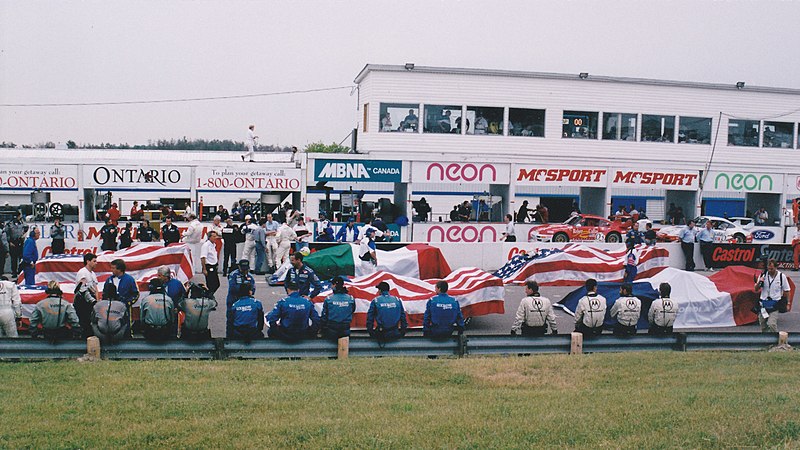 File:1999 Grand Prix of Mosport Pre-Race Grid 1.jpg