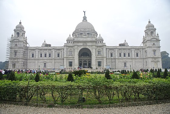 1 Victoria Memorial Garden Kolkata, West Bengal, India.jpg