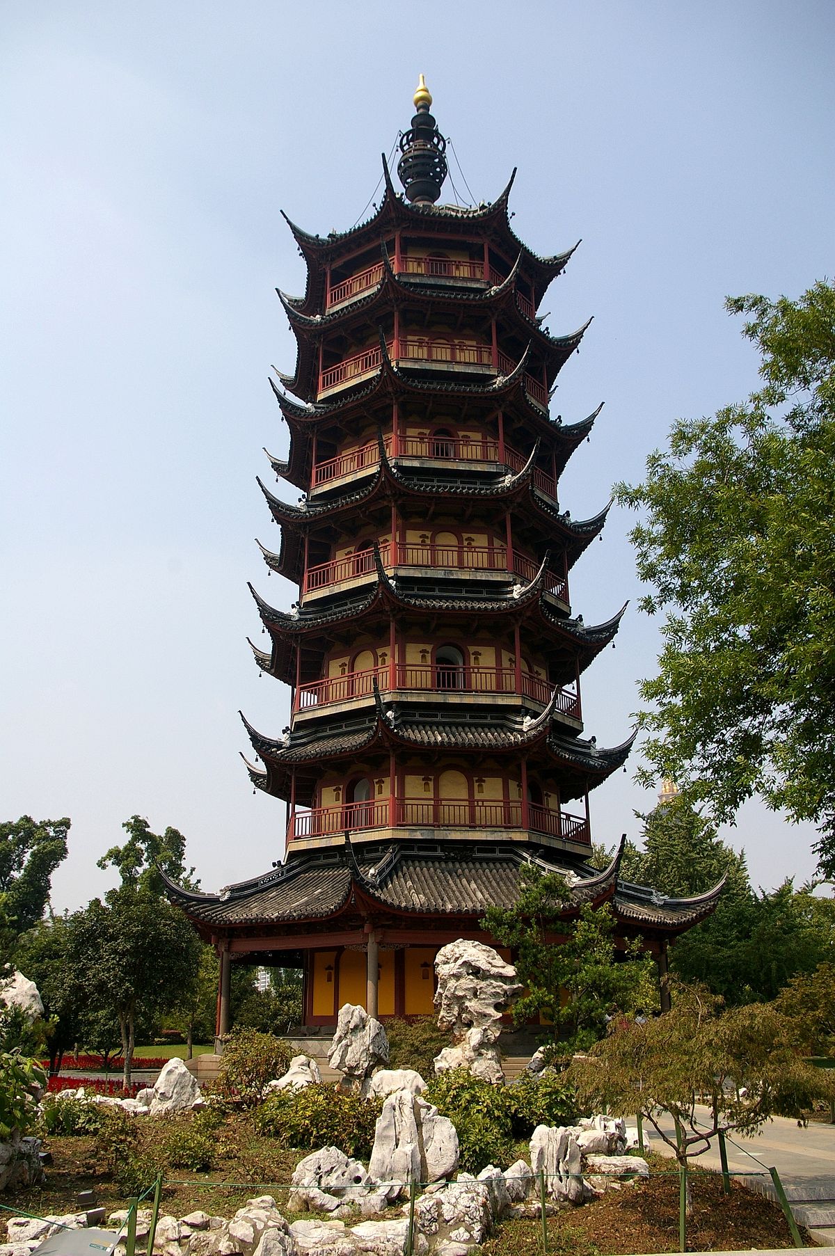 Wenbi Tower - Wikipedia