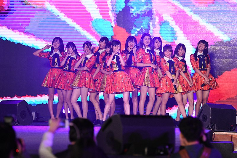 File:2018.12.08『COOL JAPAN FEST 2018 in 台北圓山大飯店』AKB48 Team TP Photo by AKB48-Taiwan Clubs 李承儒 (45314157365).jpg