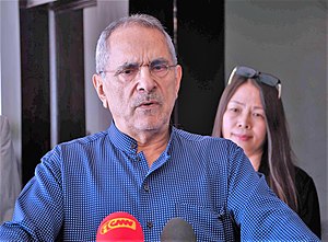 José Ramos-Horta: Werdegang, Privatleben, Veröffentlichungen