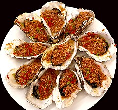 Chinese oysters with garlic and peppers