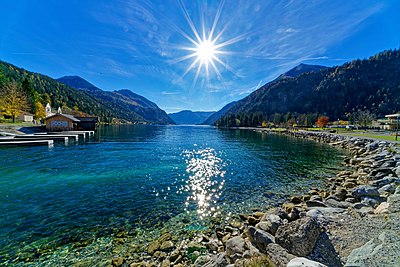 Pemandangan danau Achen di Tirol, Austria.