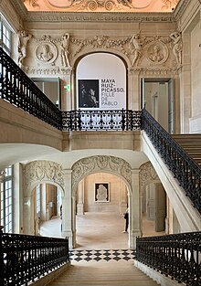 Stair hall (escalier d'honneur) of the Hôtel Salé