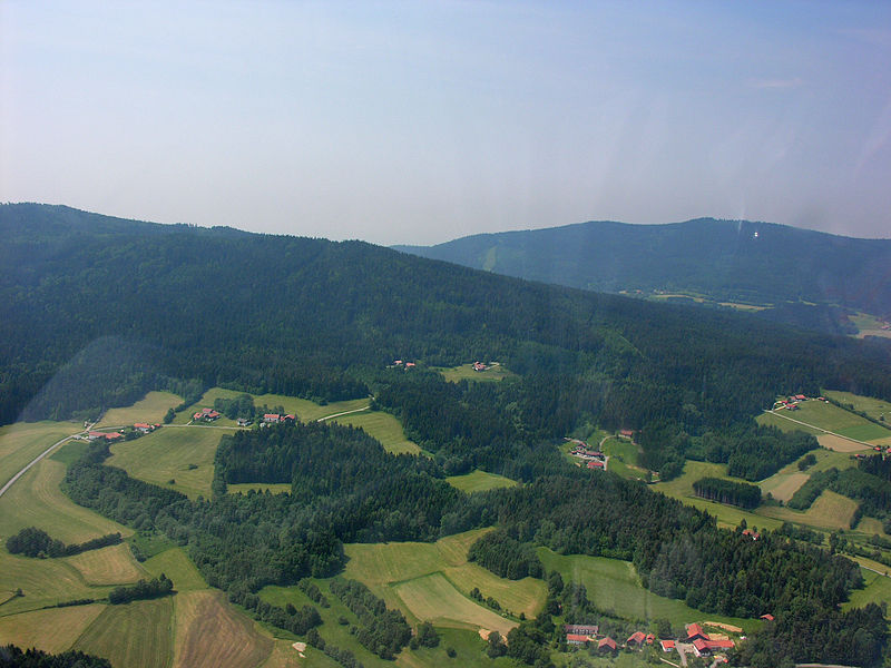 File:Aerials Bavaria 16.06.2006 11-04-04.jpg