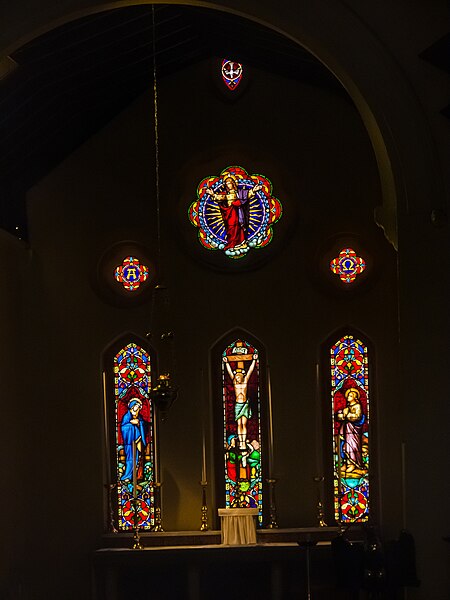 File:All Saints Anglican Church Altar and Altar Windows Wickham Tce Brisbane P1090096.jpg